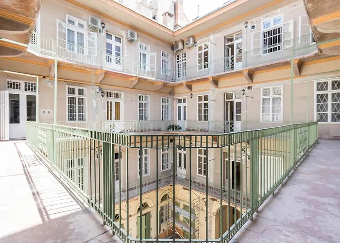 Adele\'S Apartment Close To Danube And Fashion Street
